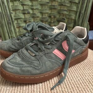 Coolway Green and Pink Sneakers